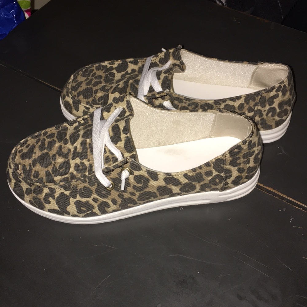 Leopard print shoes!